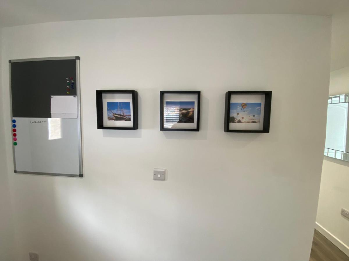 Modern 2 Bedroom Apartment, With Car Parking. Bitton Ngoại thất bức ảnh